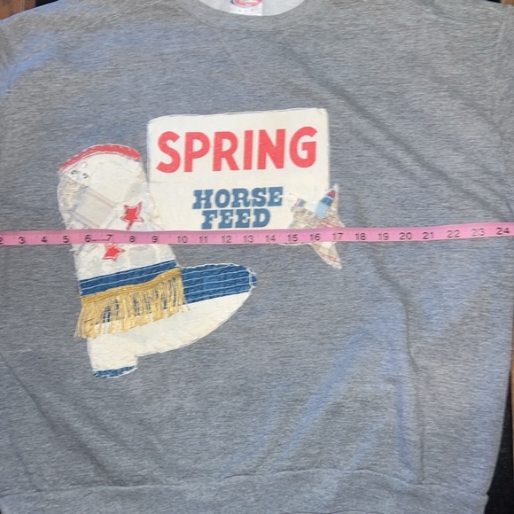 Vintage Handmade Upcycled Patchwork Quilt Western Crewneck Gray Sweatshirt - Picture 7 of 7